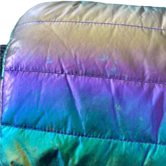 Large Metallic Puffer Tote Weekender w/ Decorative purple Straps - Picture 5 of 16